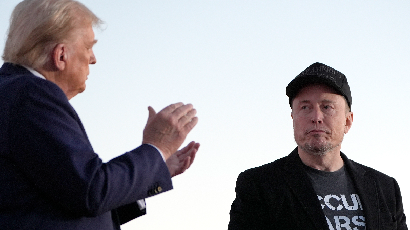 Elon Musk, Trump'ın görevden alınmasını talebine destek verdi
