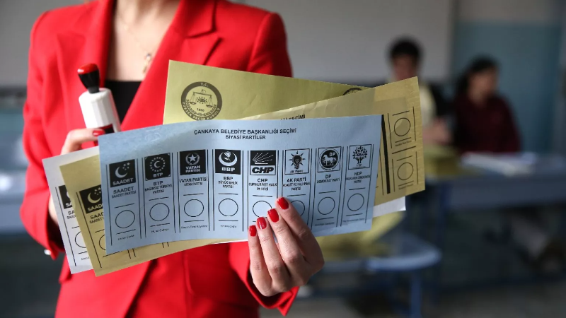 Seçim anketi: CHP farkı açıyor