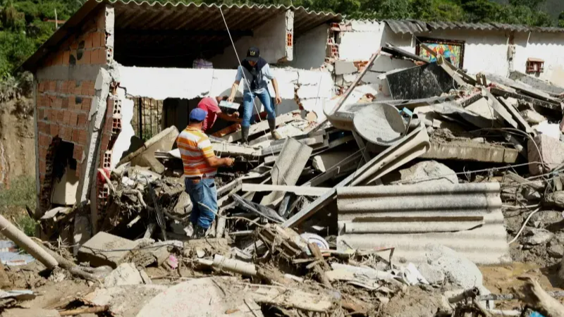 Kolombiya'da 6,3 büyüklüğünde deprem!
