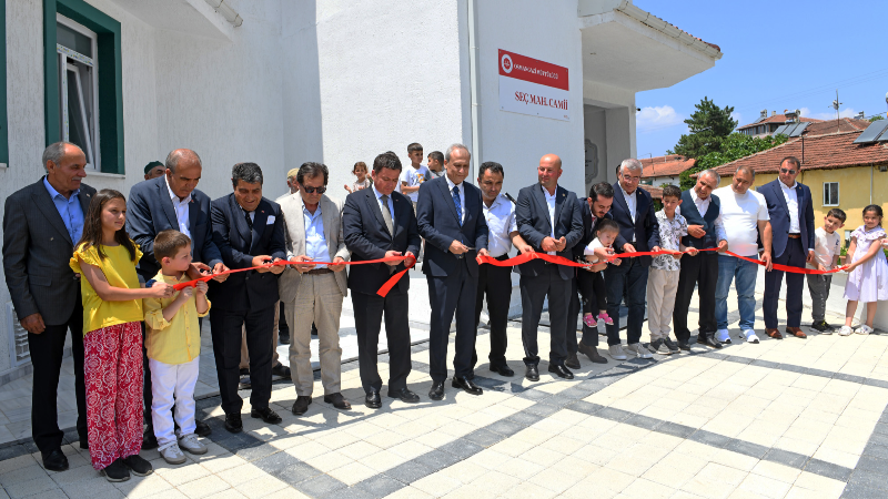 Osmangazi Belediyesi Seçköy Camii’ni yeniledi