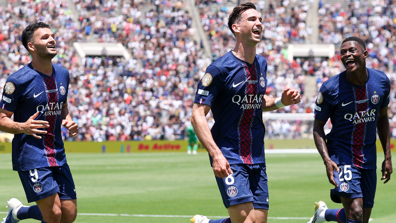 PSG kaldığı yerden!