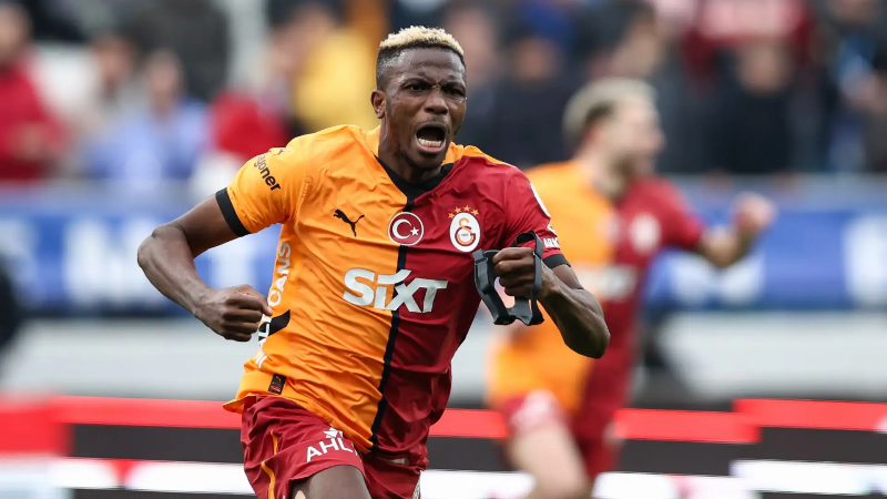 Manchester United Osimhen'e servet ödeyecek!