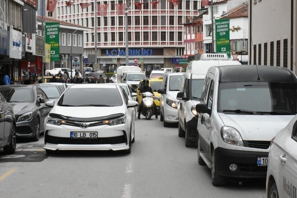 Balıkesir’de trafiğe kayıtlı araç sayısı 660 bin 295’e yükseldi