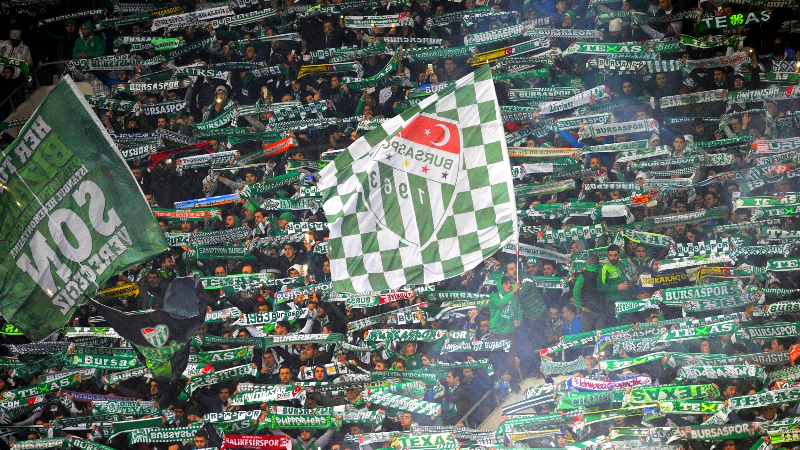 Bursaspor'da kombine kart teslimleri başlıyor!