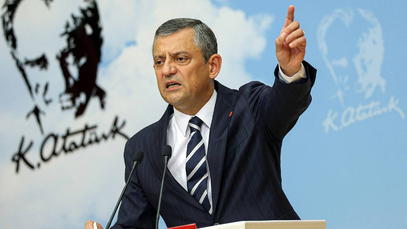 Özgür Özel'den seçim çağrısı: Kasımpaşa delilanlısıyım diyeni seçime bekliyorum!