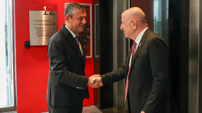 Özgür Özel: Arkadaşlarımız esir, zamanı gelince alacağız