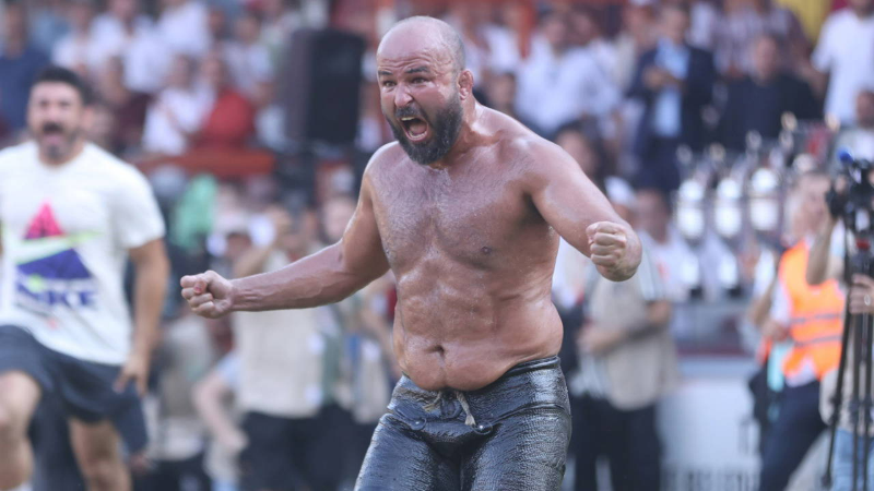 664. Kırkpınar başpehlivanı Orhan Okulu oldu