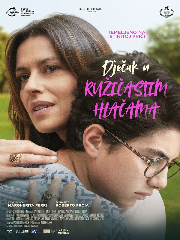 Dječak u ružičastim hlačama - DepoHaber